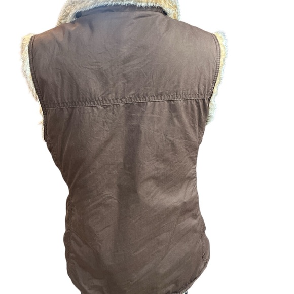 Gap Vest, women’s small, brown, faux fur, zipper, snap pockets, reversible - Picture 2 of 6